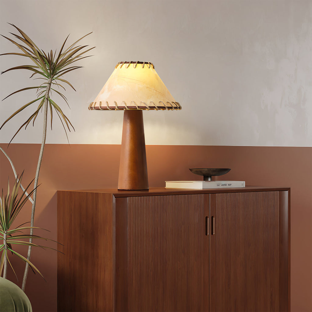 Basica Table Lamp