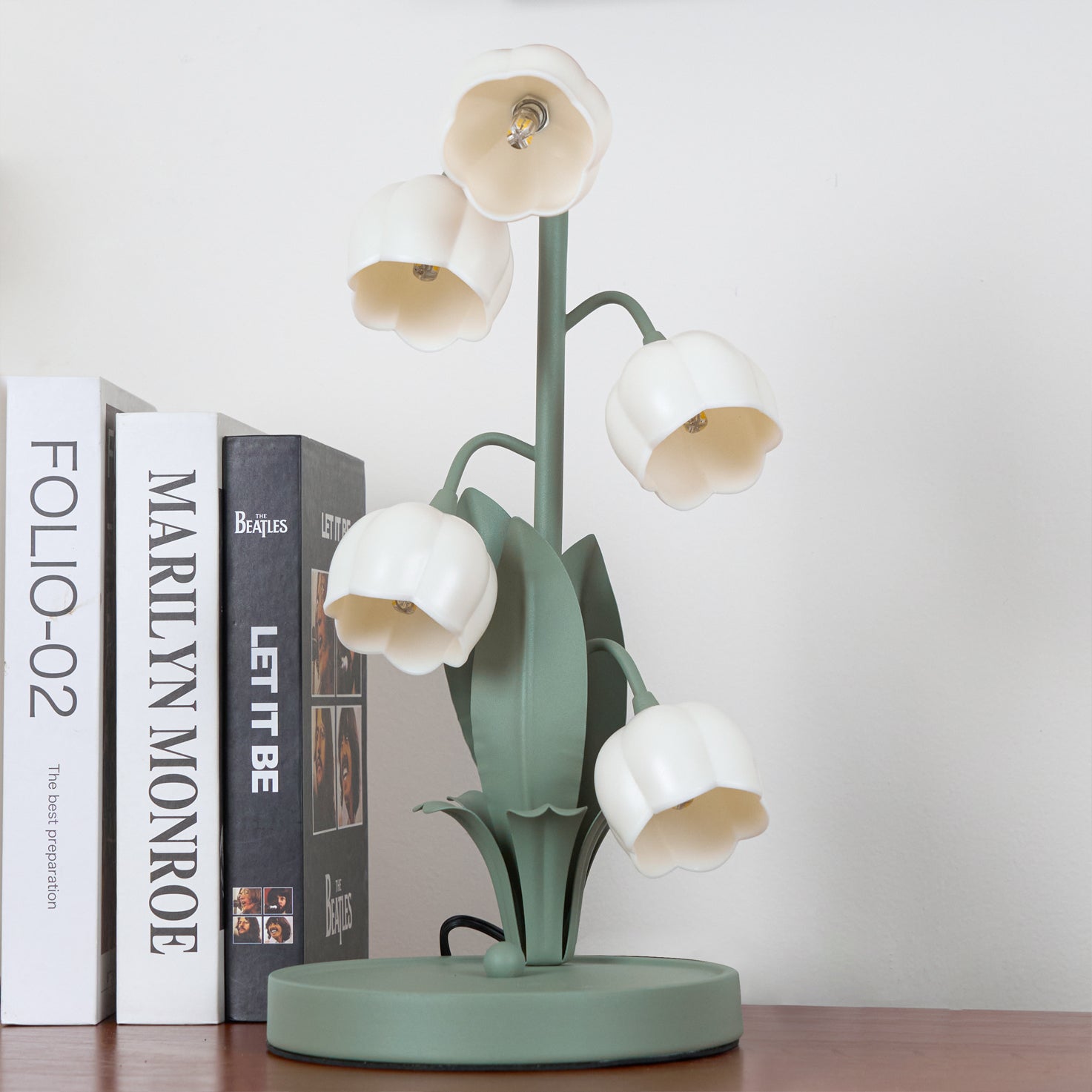 Bell Orchid Table Lamp