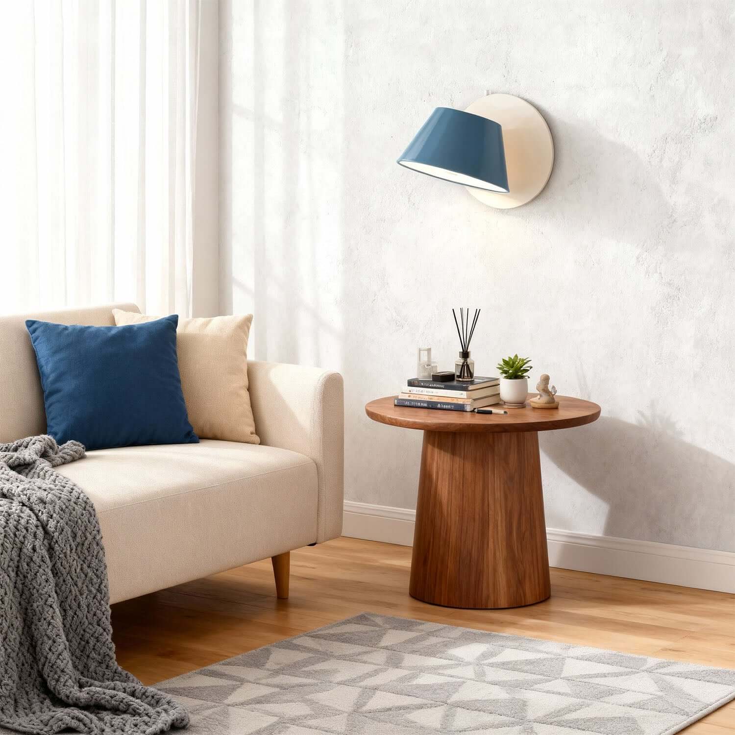 Brevino Wall Lamp