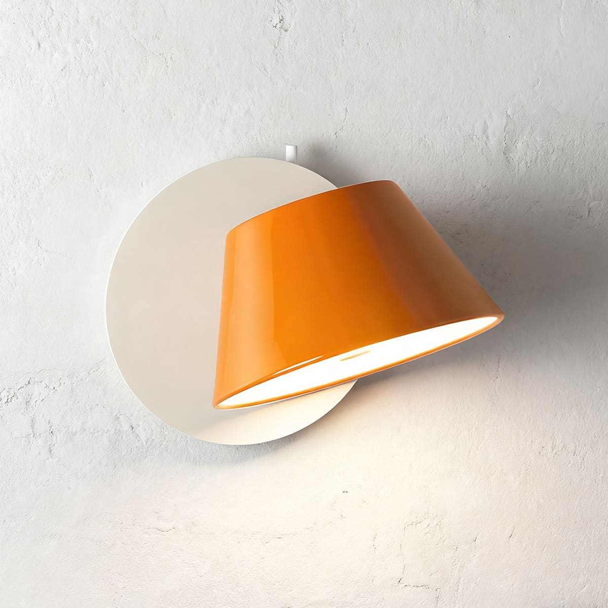 Brevino Wall Lamp