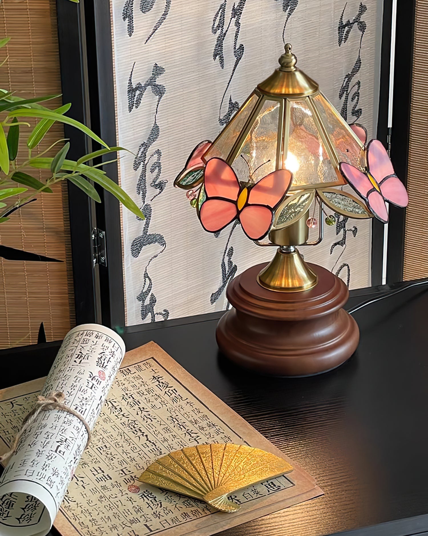 Jenny Butterfly Table Lamp
