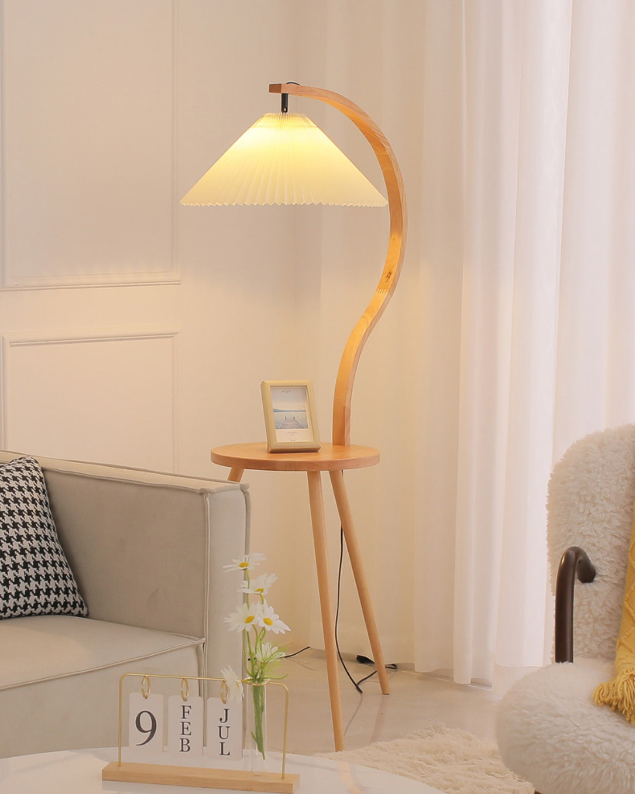 Caprani Tray Floor Lamp