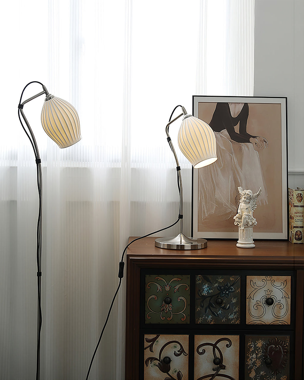 Ceramic Ribbed Floor Lamp