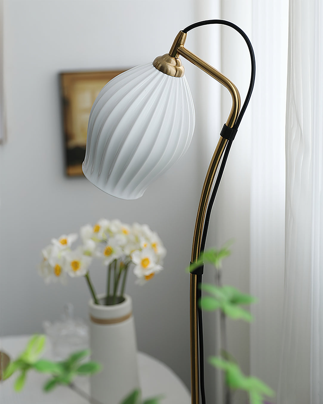 Ceramic Ribbed Floor Lamp