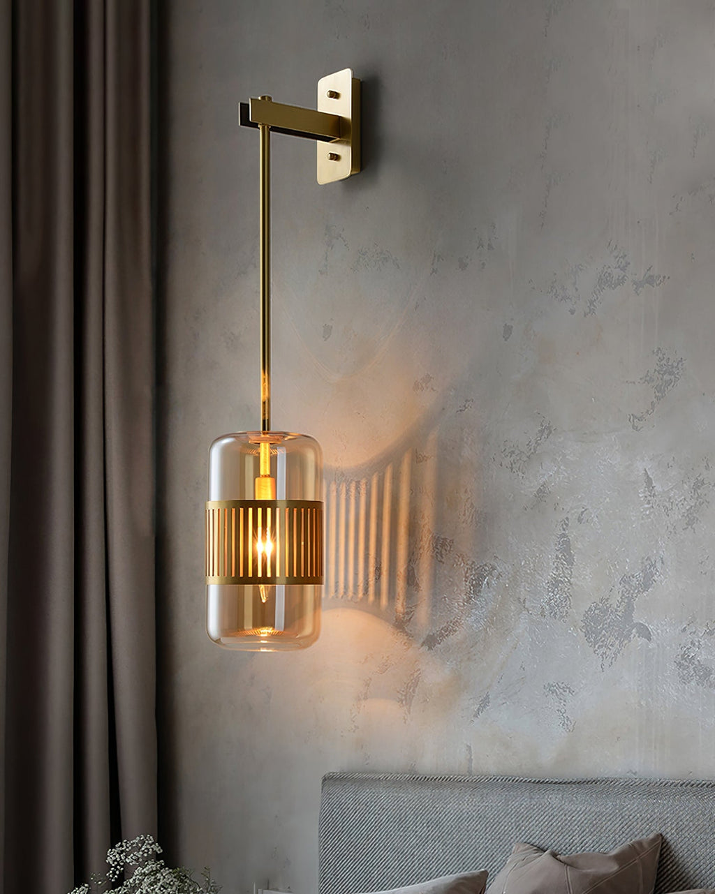 Lizak Wall Lamp
