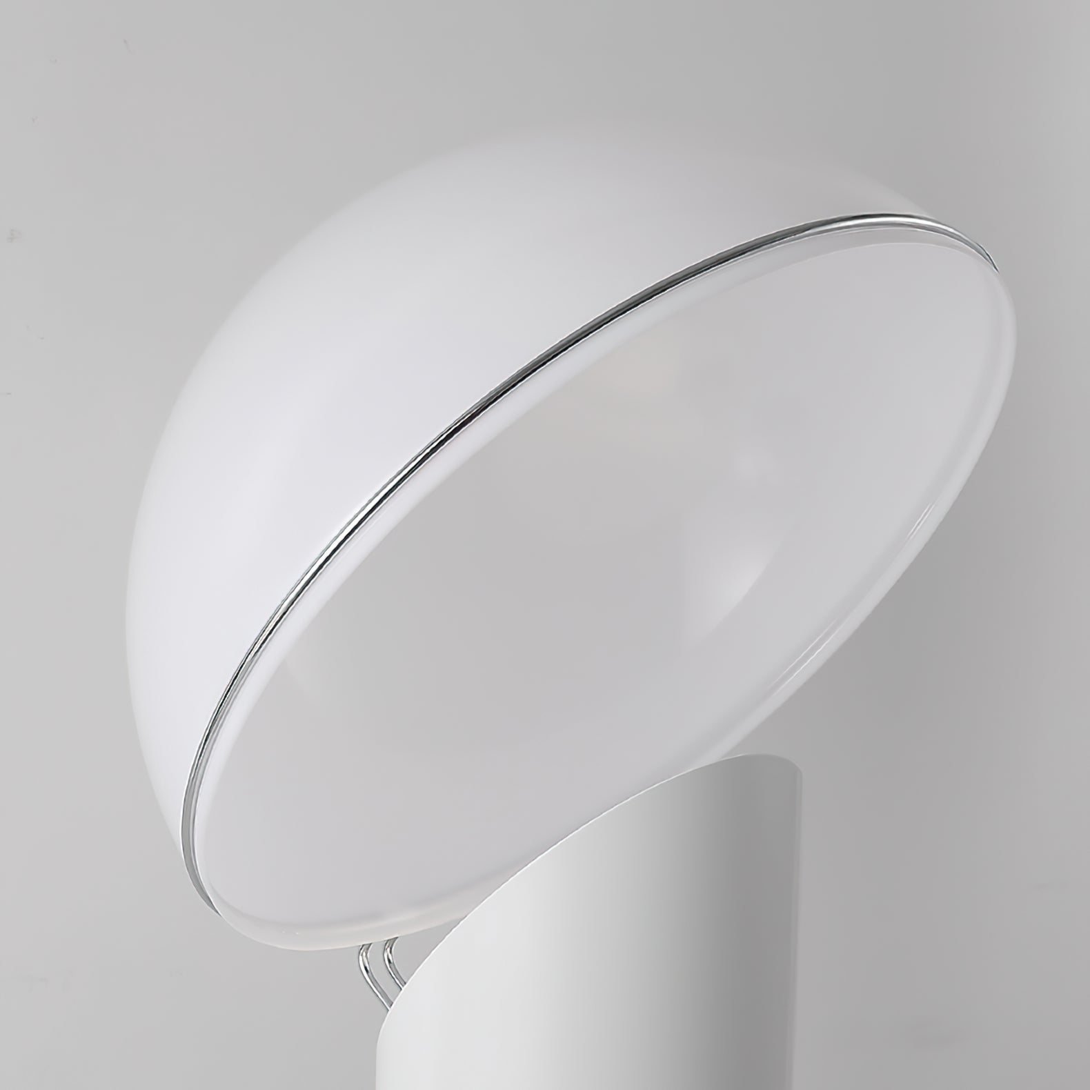 Ciot Floor Lamp