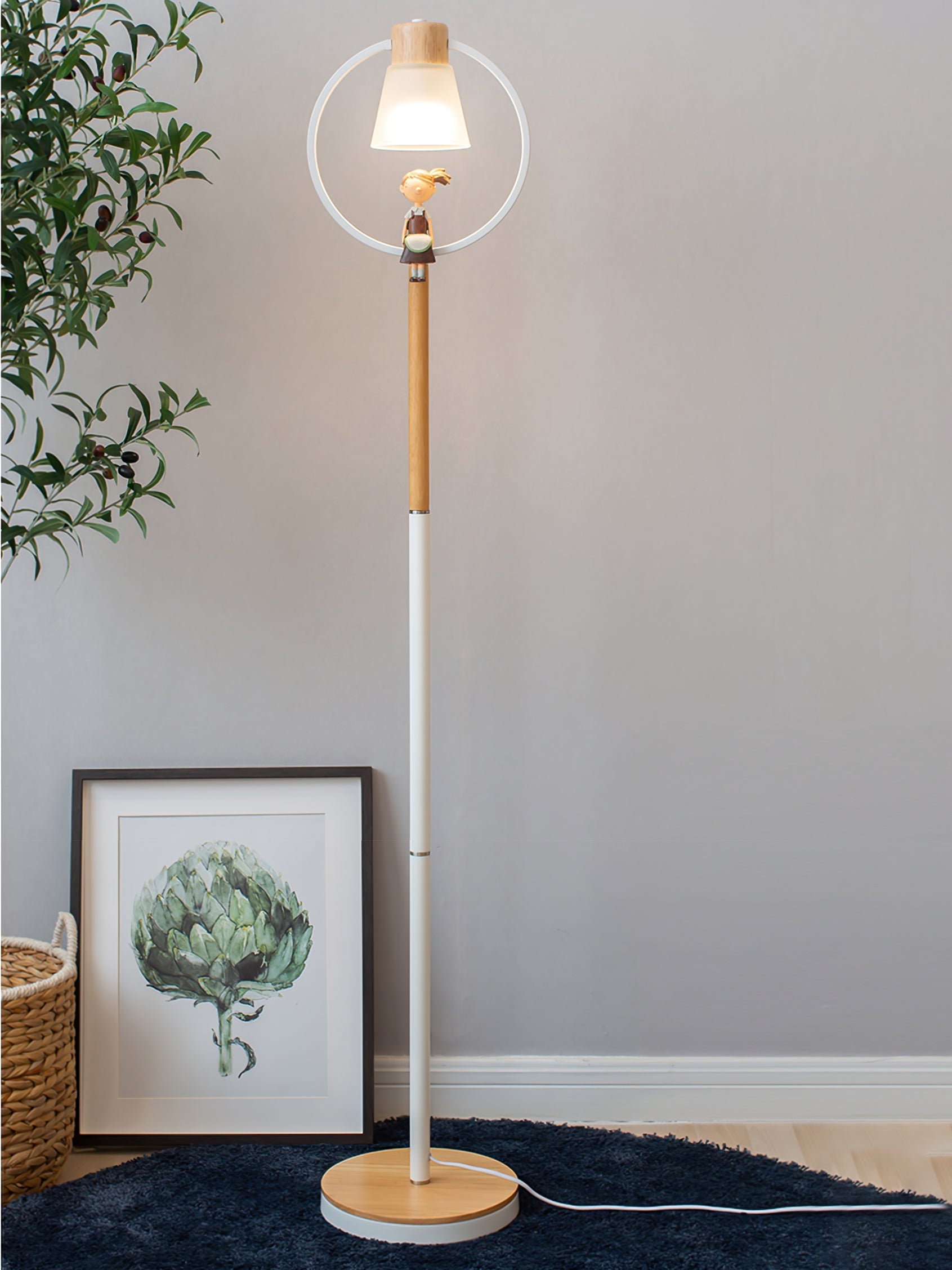 Cone Wood Floor Lamp