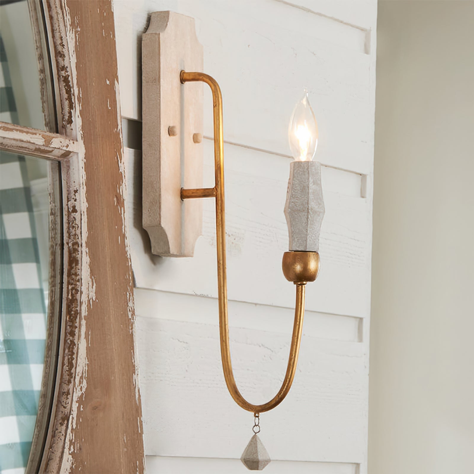 Cooden Wall Lamp