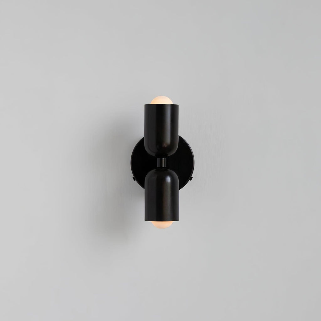 Couleur Double-Head Wall Lamp – Art Deco Dual Arm Wall Sconce