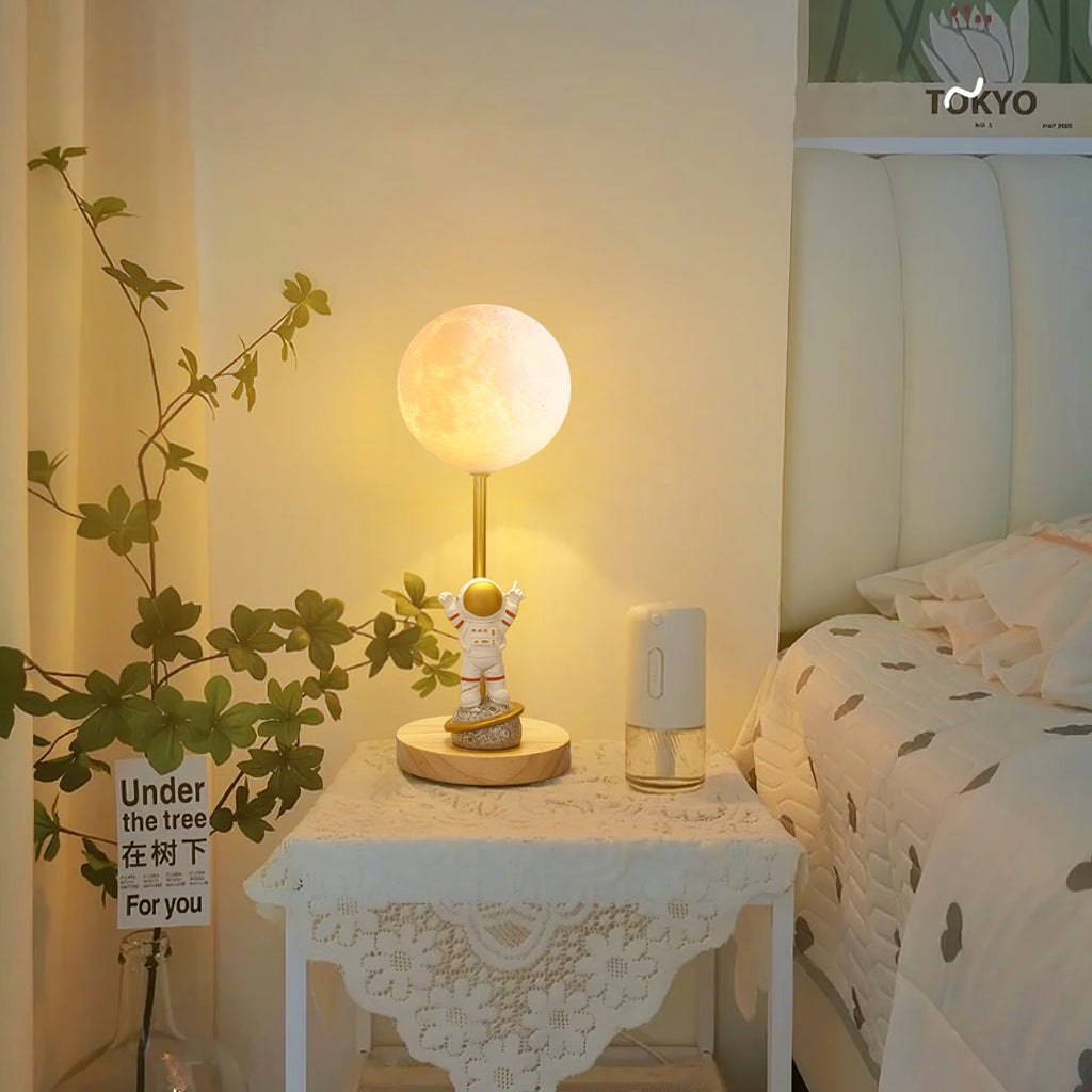 Creative Moon Table Lamp