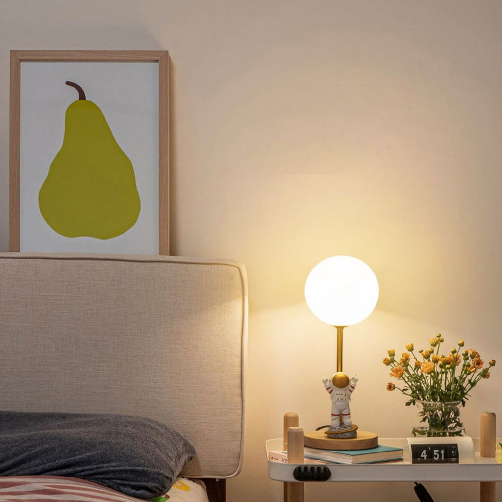 Creative Moon Table Lamp