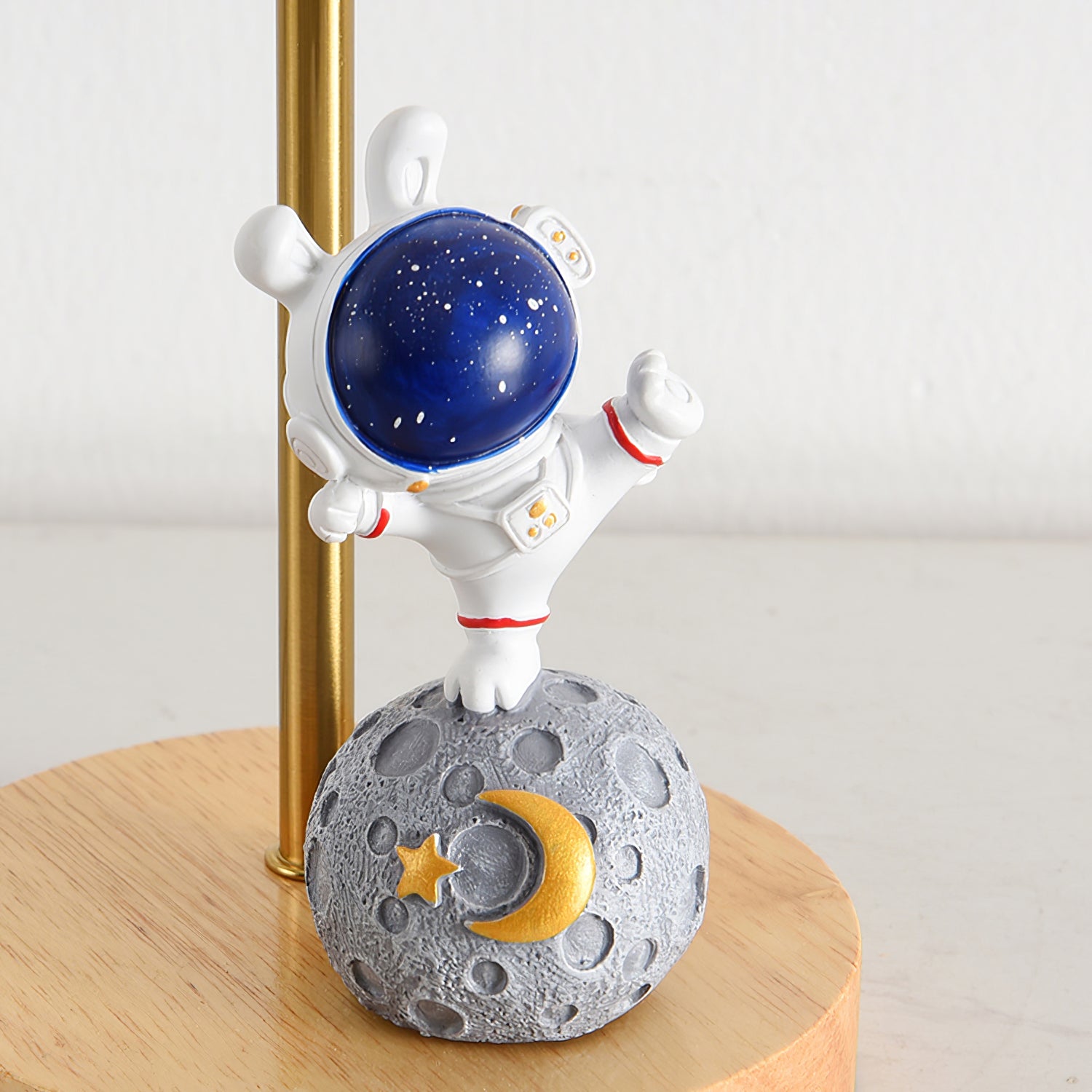 Creative Moon Table Lamp