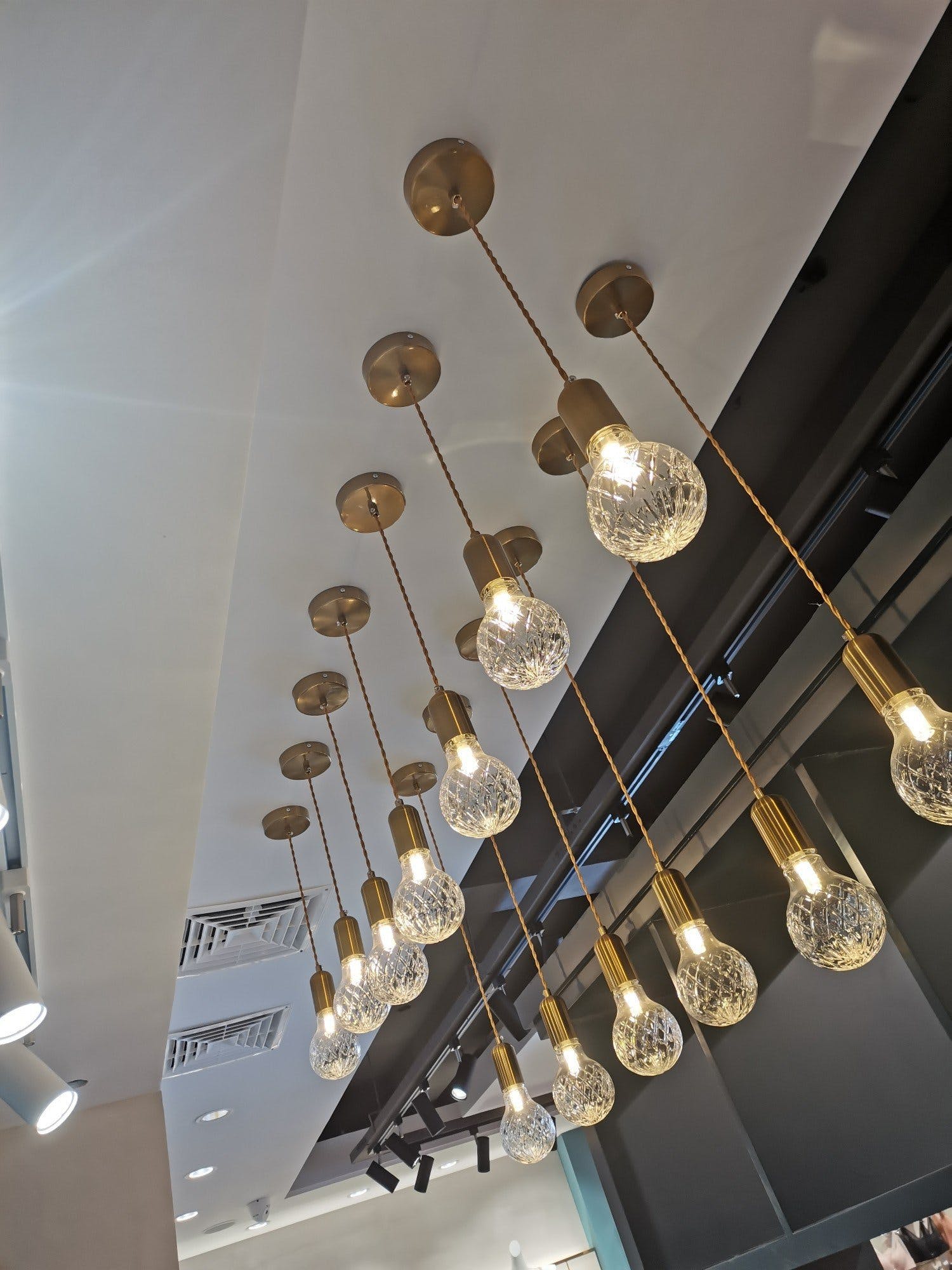 Crystal Bulb Pendant Light