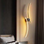 Curved Wall Lamp