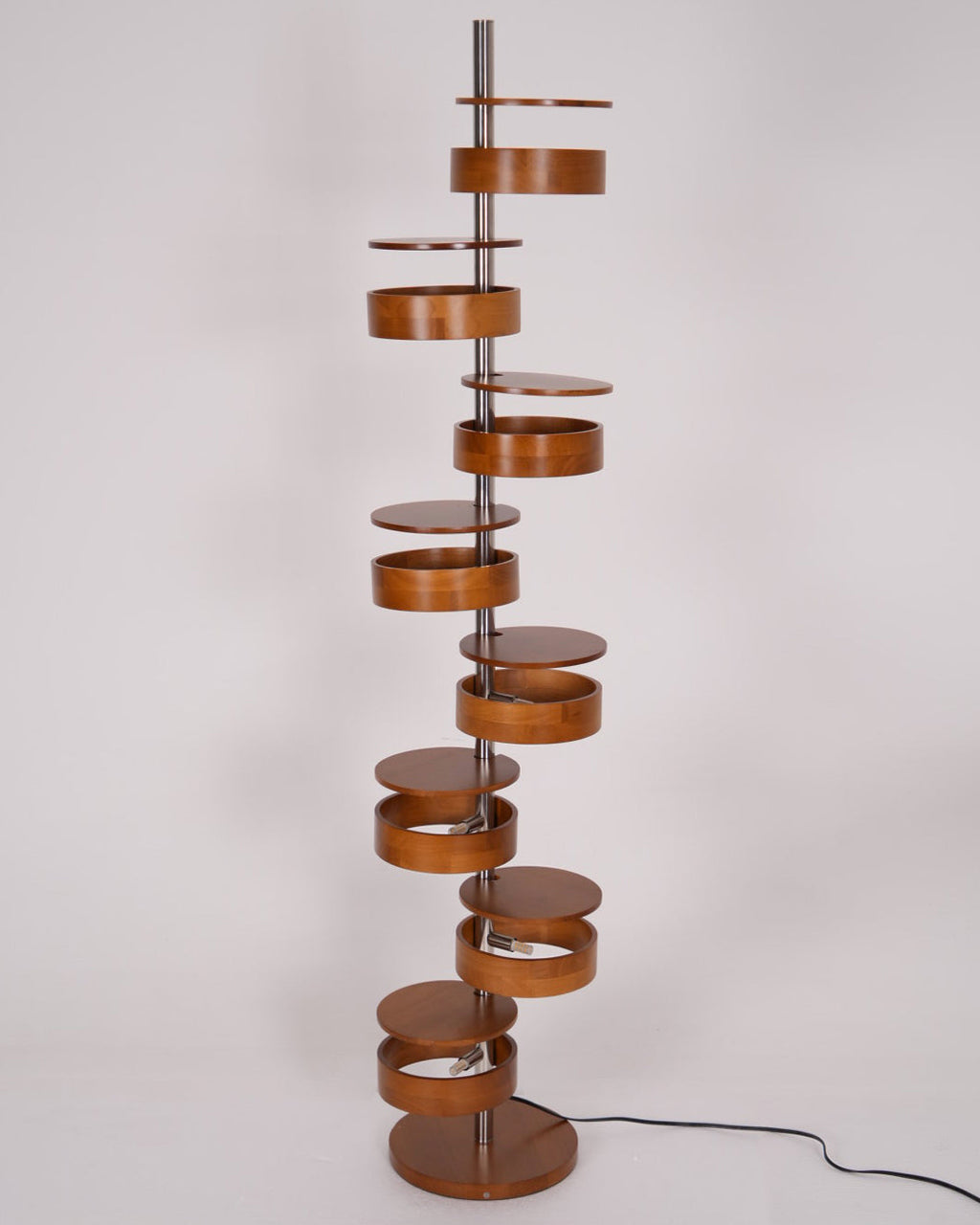 Cylindrical Flow Floor Lamp