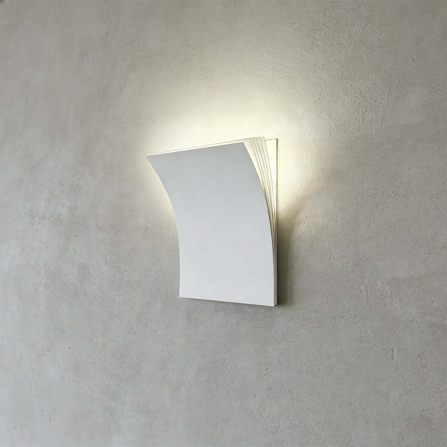 Cyvela Wall Light