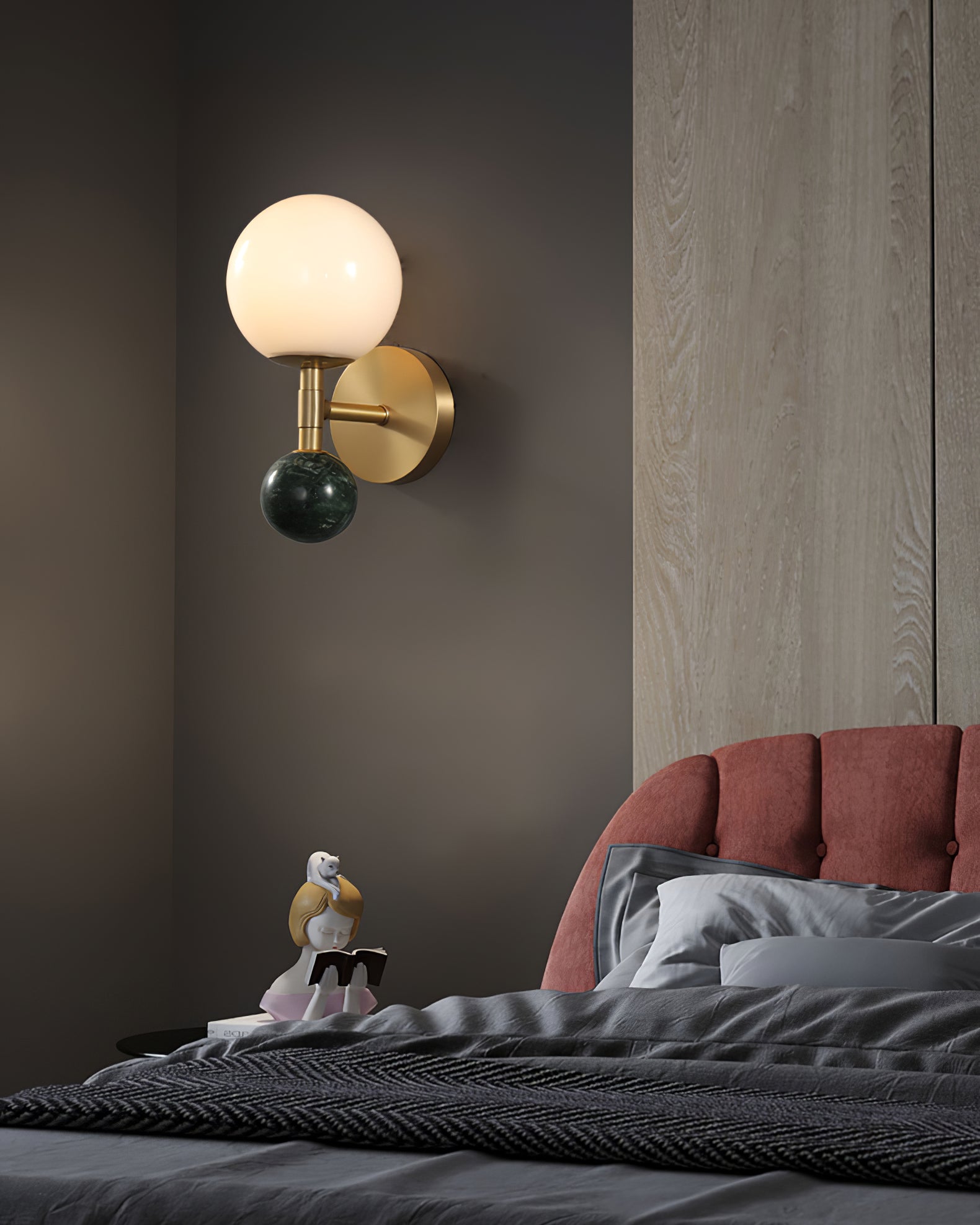 Dalt Wall Lamp