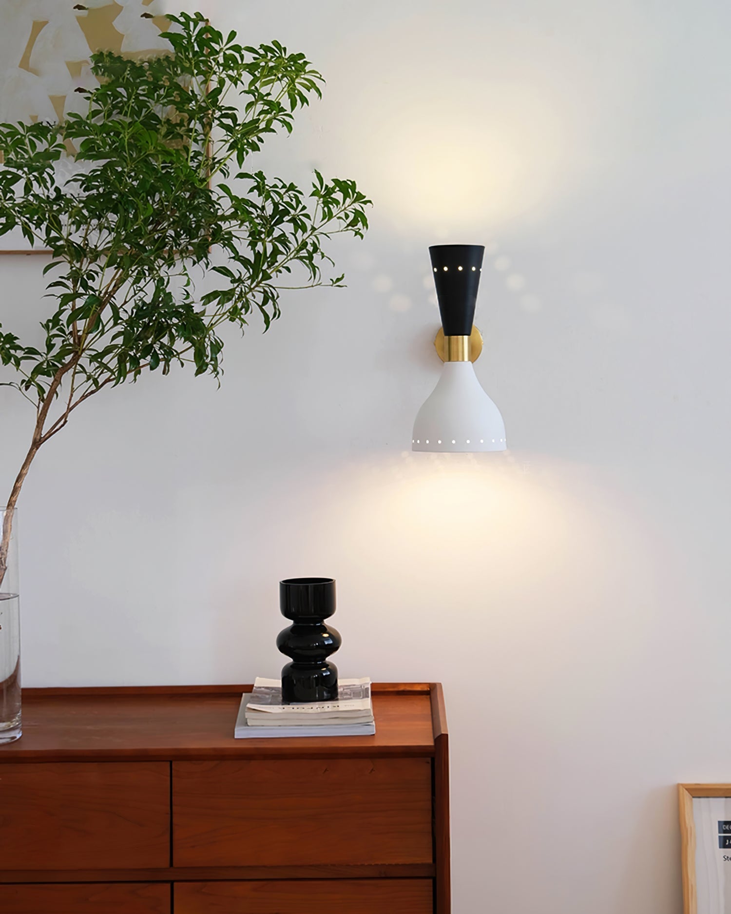 Diabolos Tuba Wall Sconce