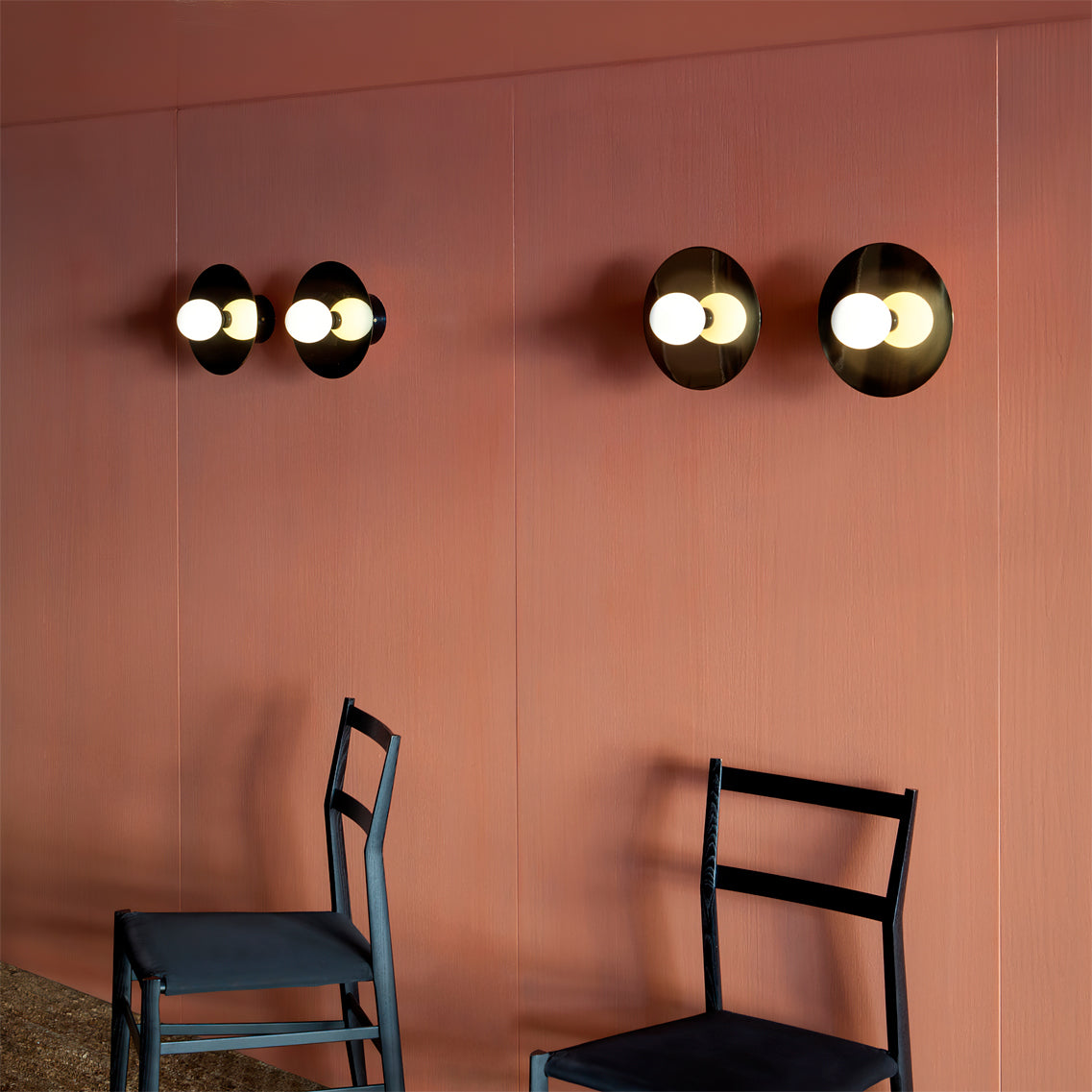 Disc And Sphere Wall Light