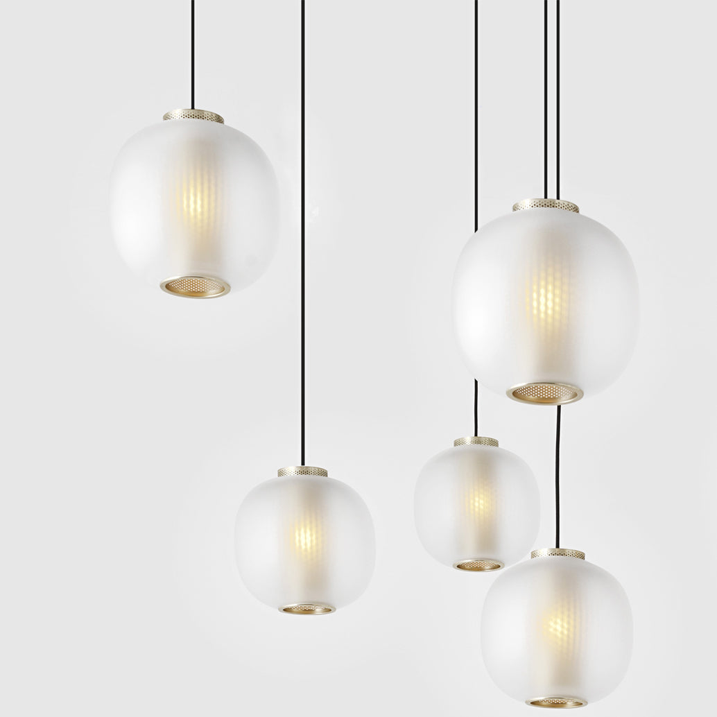 Dynamic Pendant Light