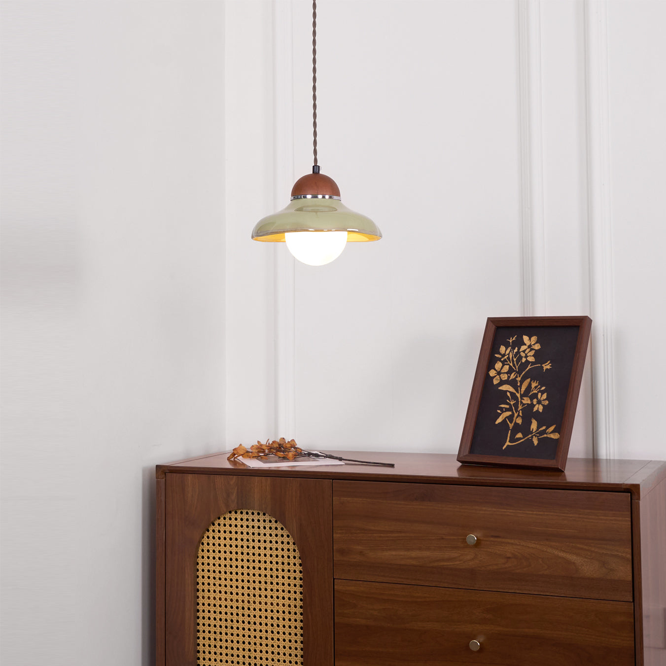 Edmund Pendant Light