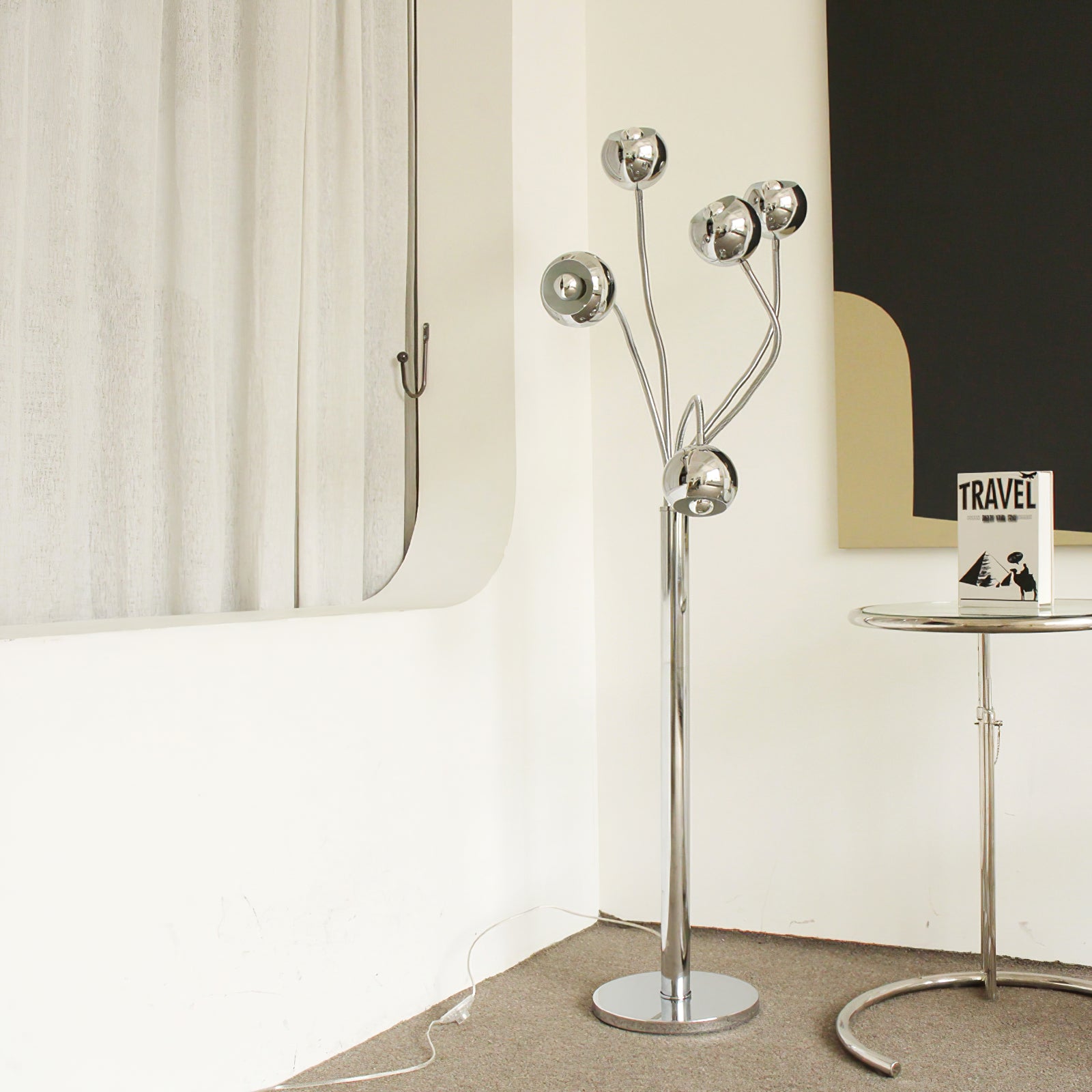 Eyeball Floor Lamp