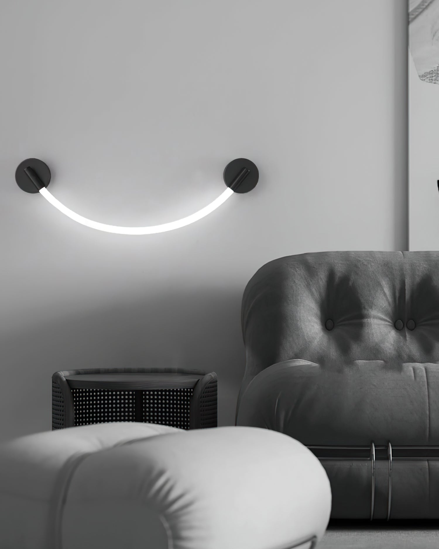 Flecto Tube Wall Sconce