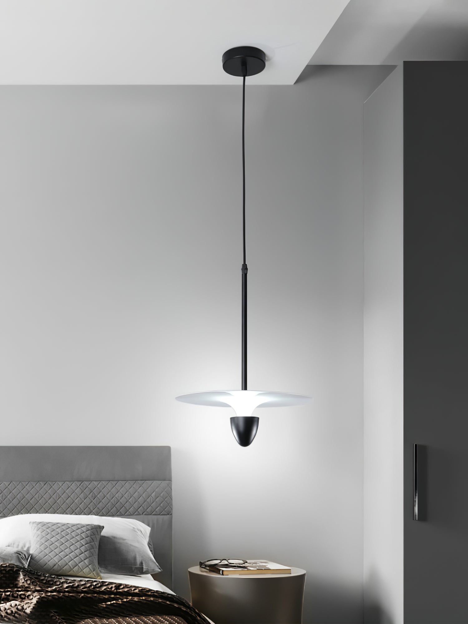 Flying Saucer Pendant Lamp