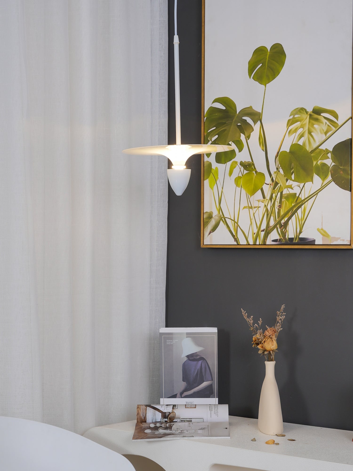 Flying Saucer Pendant Lamp