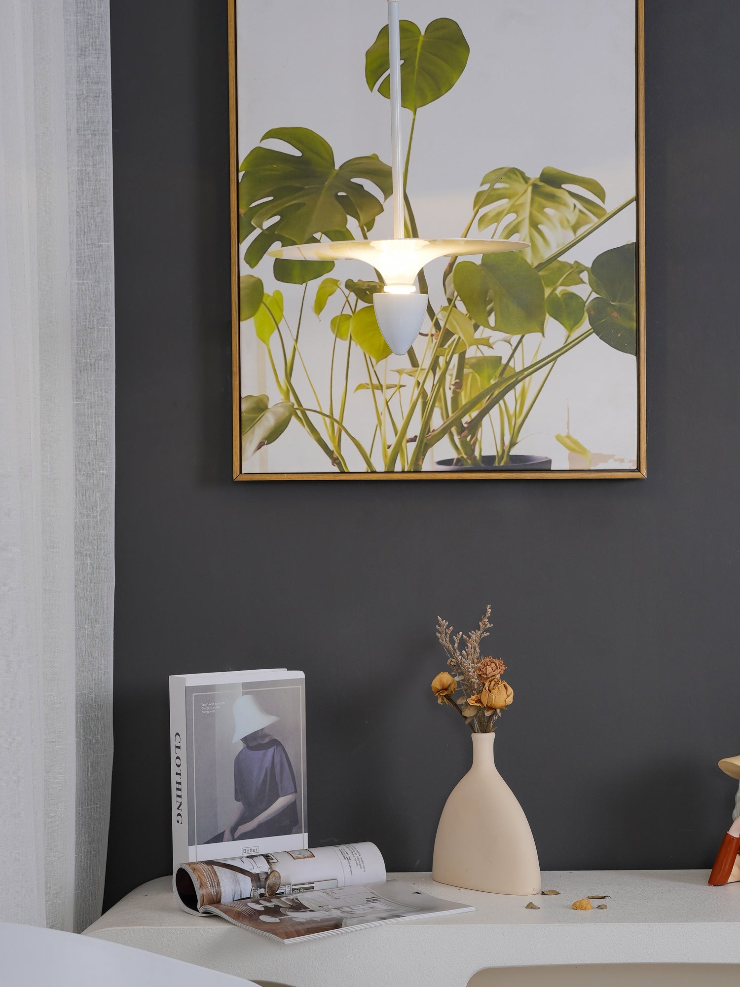 Flying Saucer Pendant Lamp