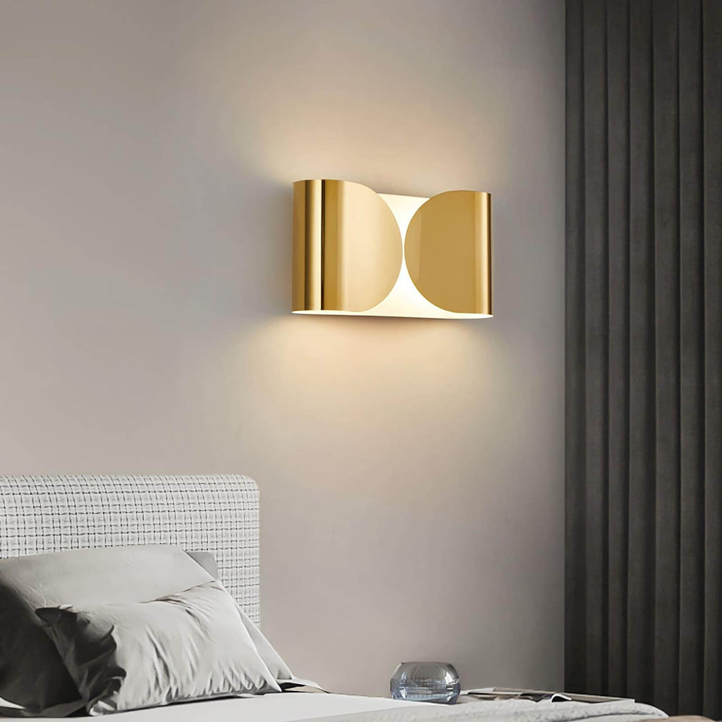 Foglio Sheet Wall Lamp