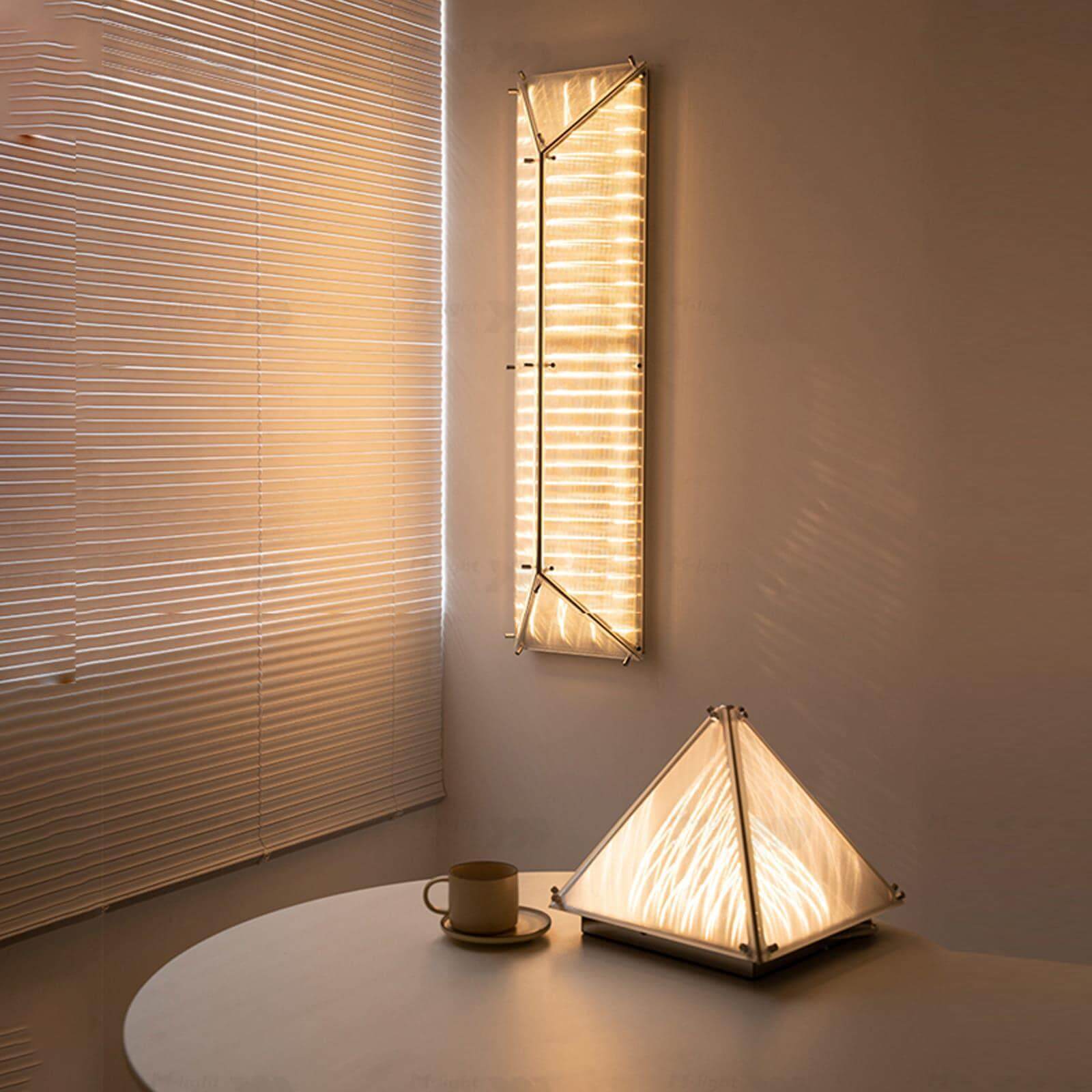 Fragment Wall Lamp
