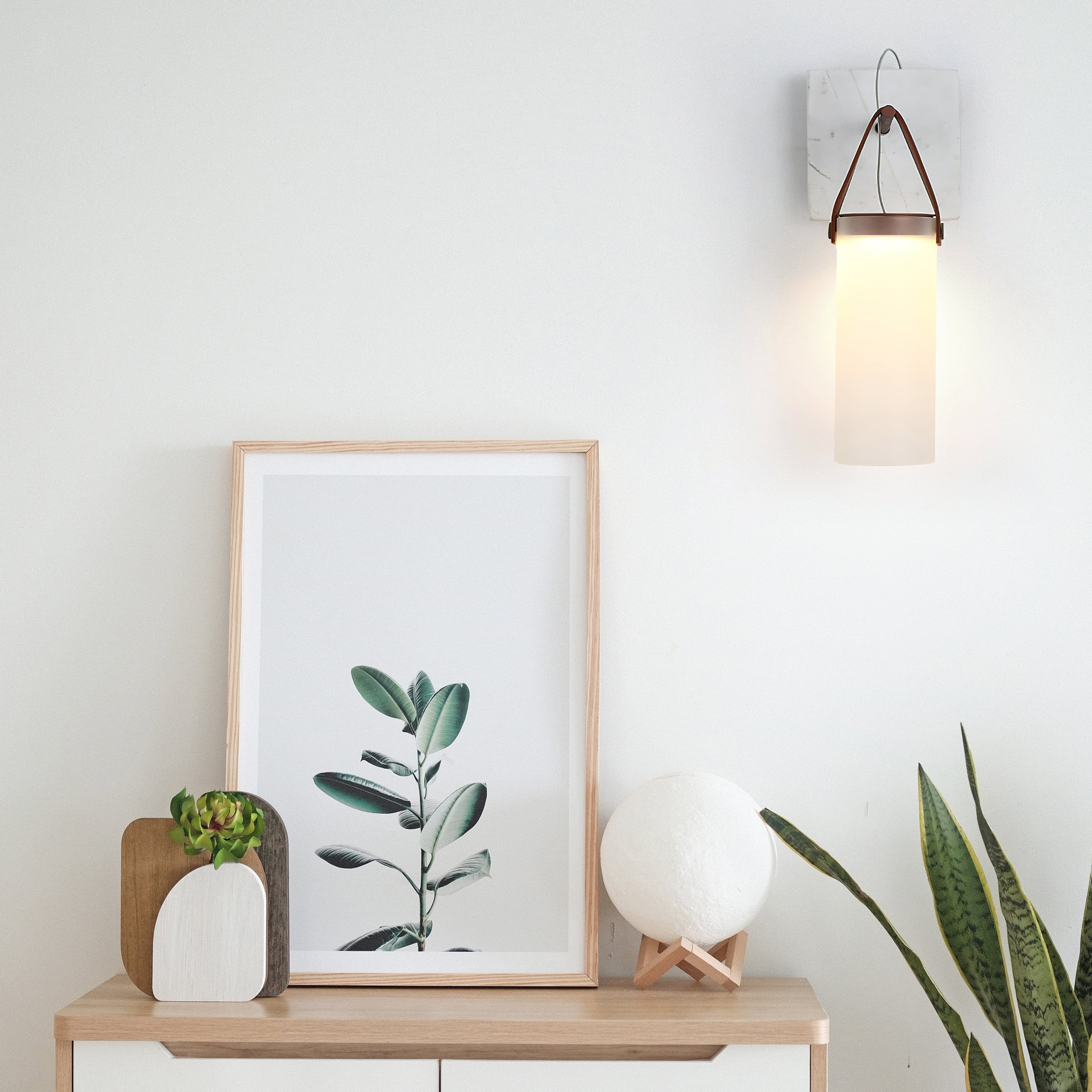 Galerie Fontana Wall Lamp