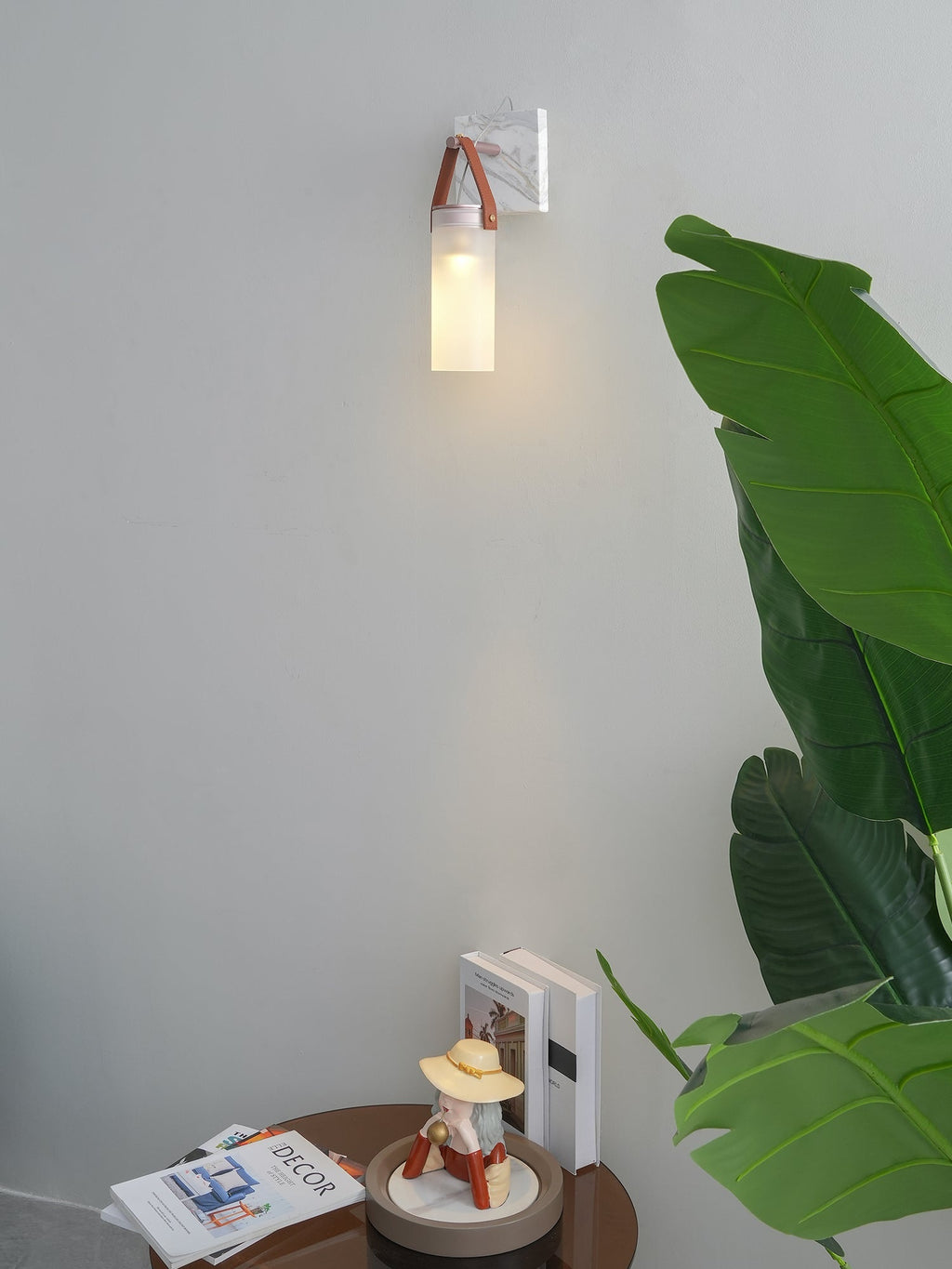 Galerie Fontana Wall Lamp