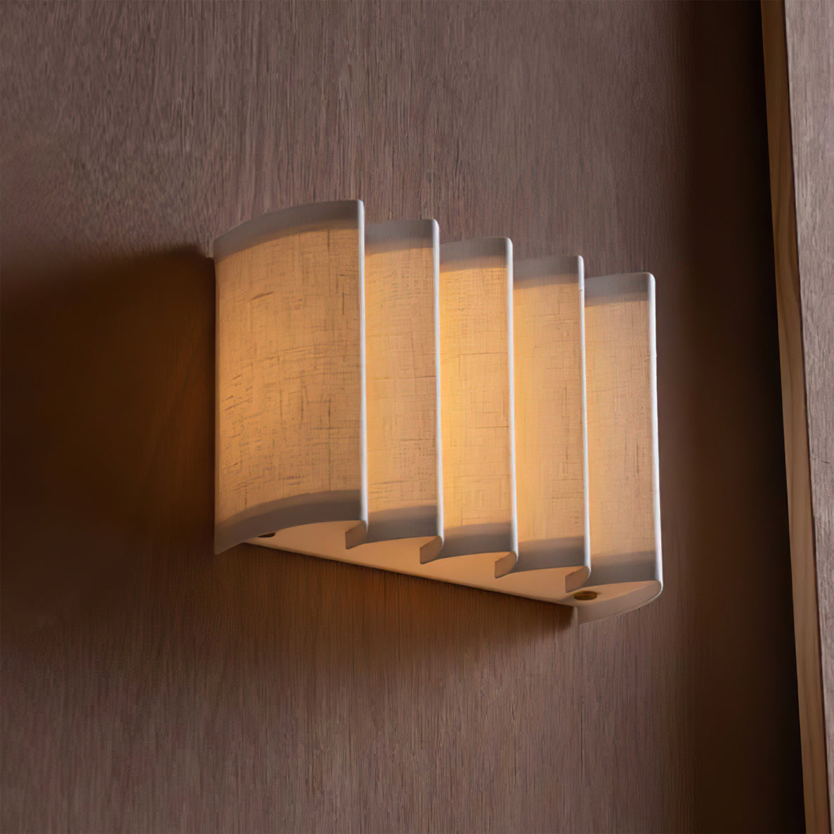 Cascade Wall Lamp