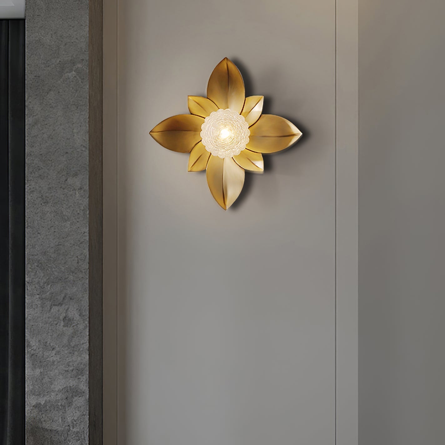 Gigi Wall Light