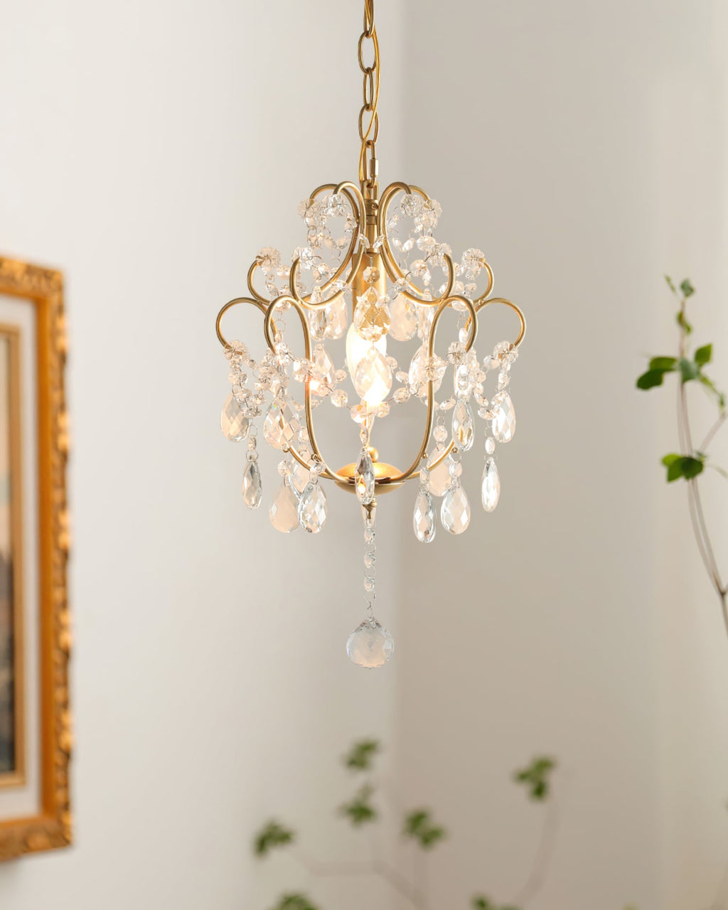 Gilded Crystal Pendant Lamp