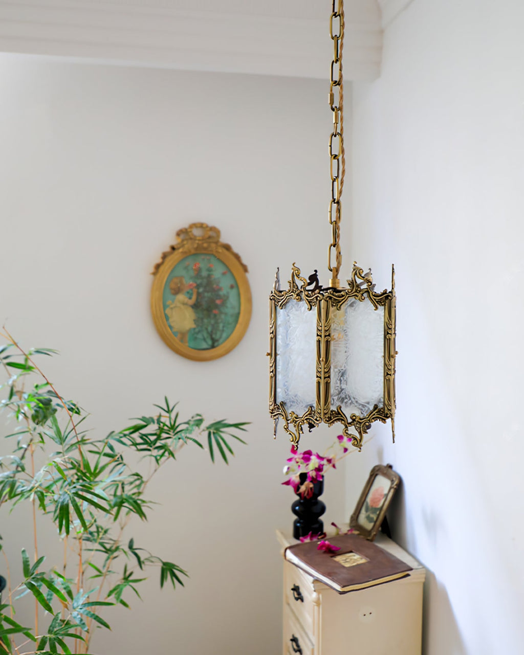 Gorgeous Brass Lantern Pendant Lamp