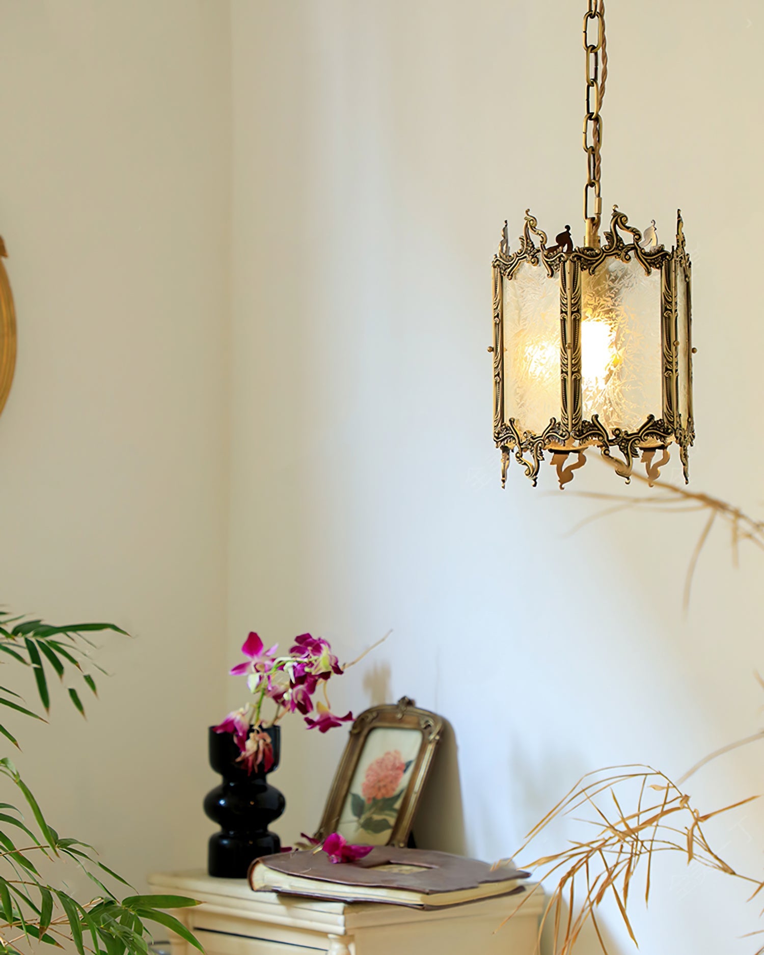 Gorgeous Brass Lantern Pendant Lamp