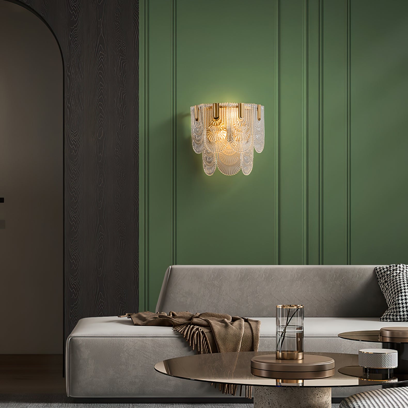 Giulia Brass Wall Lamp