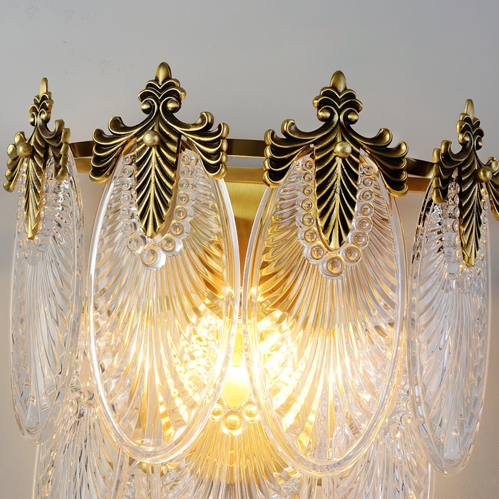 Giulia Brass Wall Lamp