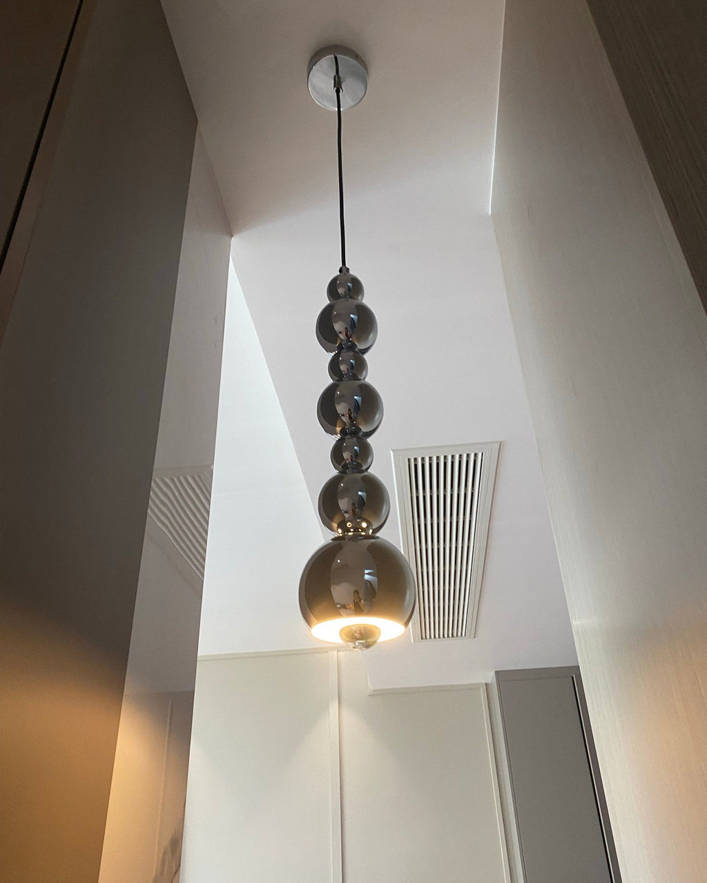 Globe Ball Pendant Lamp