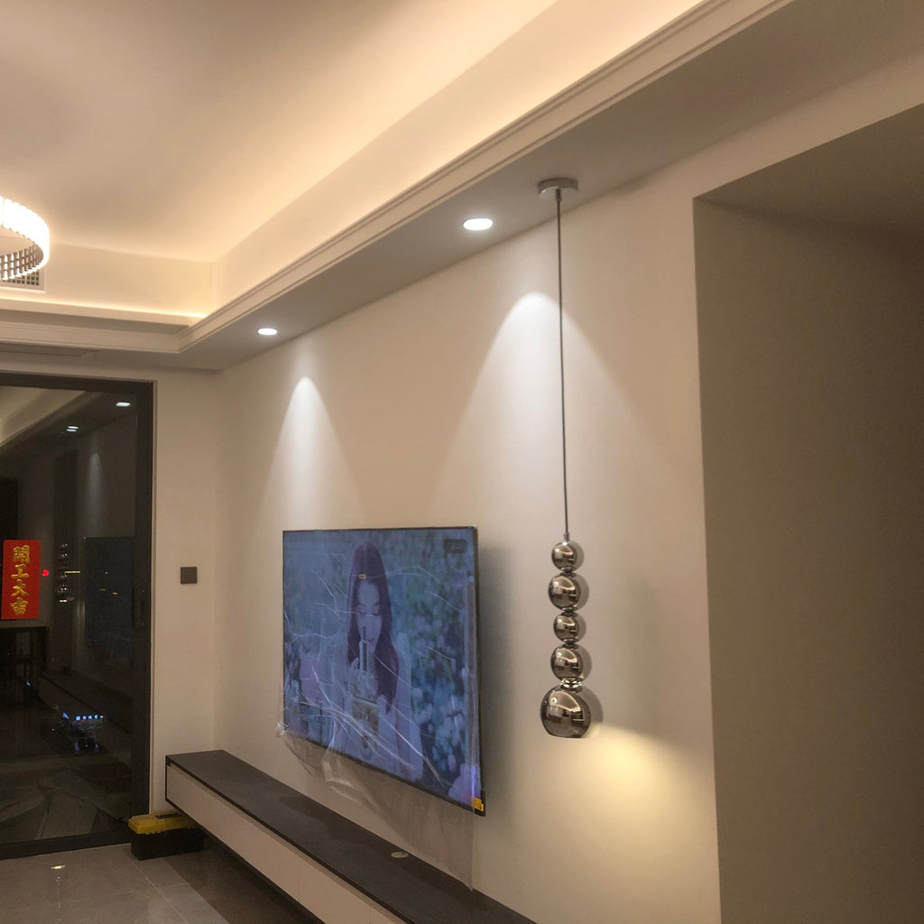 Globe Ball Pendant Lamp