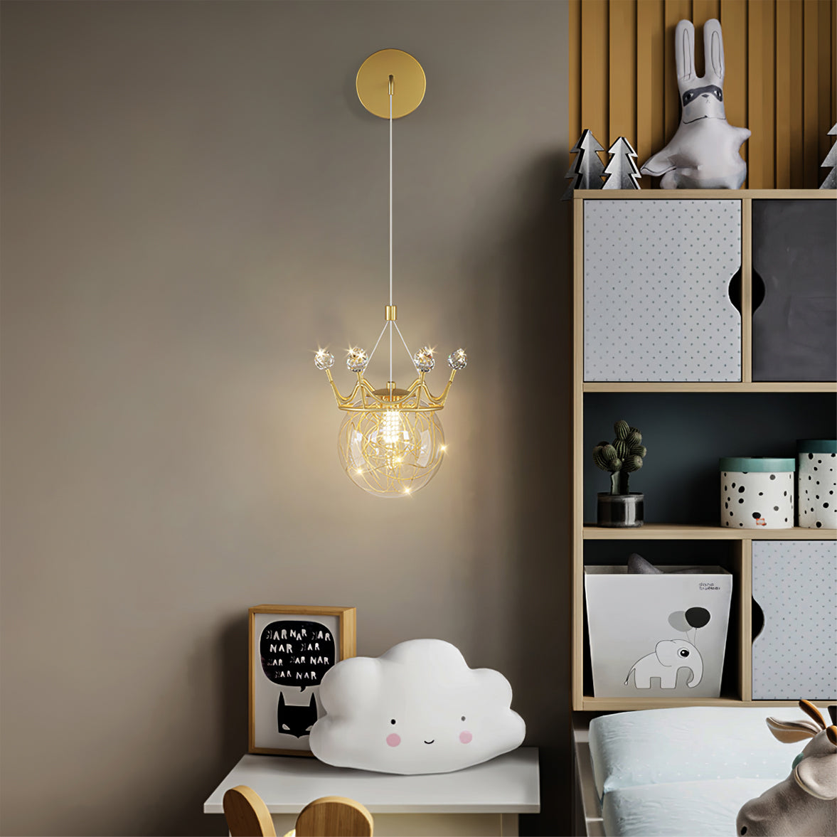 Gypsophila Crown Wall Light