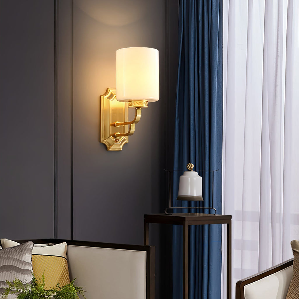 Hamilton Wall Light