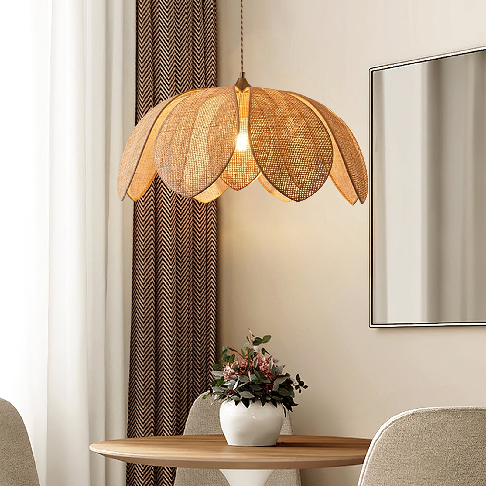 Hanove Pendant Light