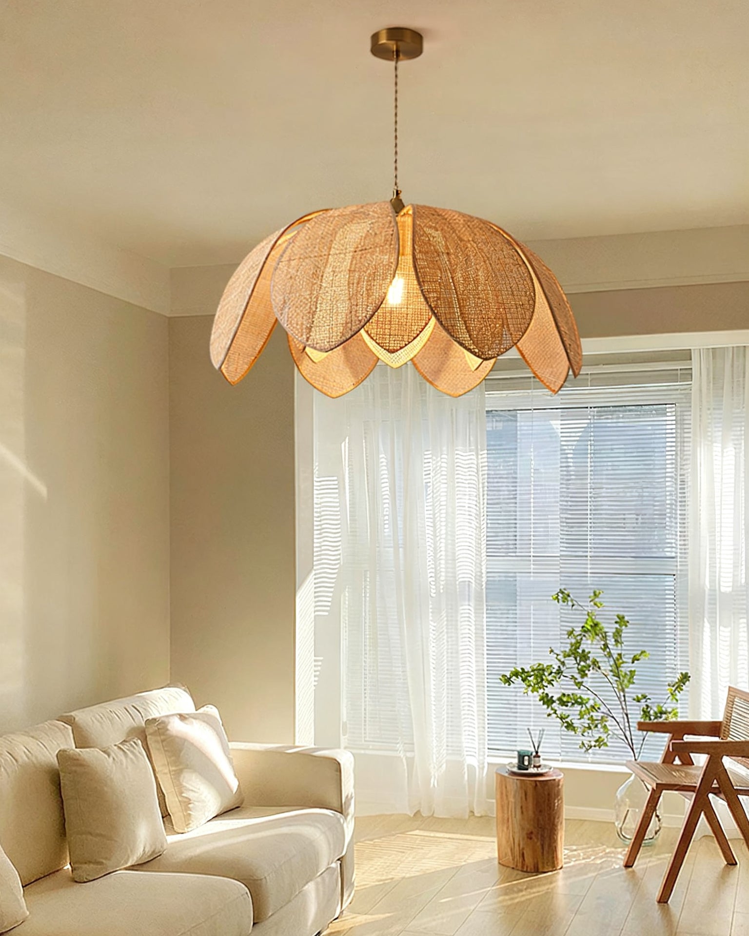 Hanove Pendant Light