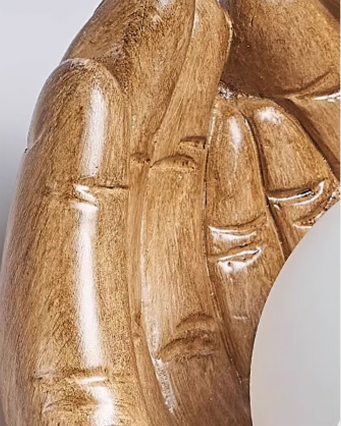 Holding Hands Wall Lamp