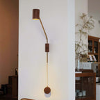 Holzarm Wall Light