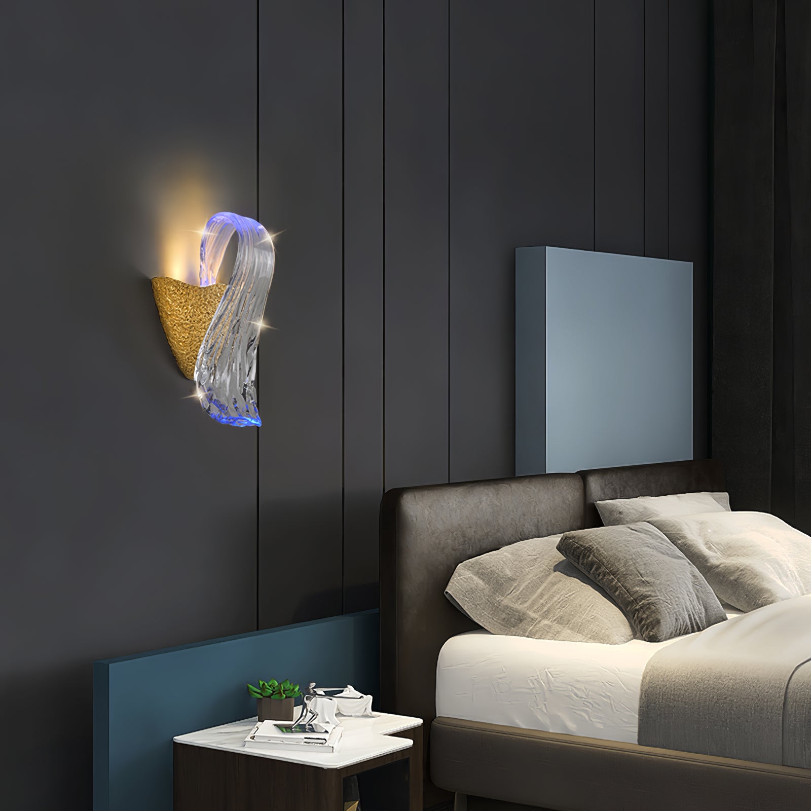 Icarus Daedalus Wall Lamp